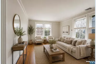 105 E Palisade Avenue B #B, Englewood, NJ 07631 - Photo 6