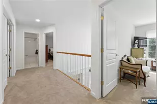 122 White Pine Ct, Paramus, NJ 07652 - Photo 28