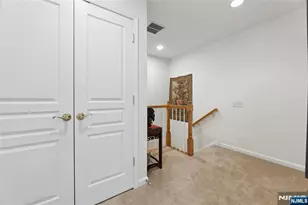 122 White Pine Ct, Paramus, NJ 07652 - Photo 24