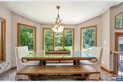 411 Snyder Road, Wyckoff Township, NJ 07481 - Photo 10