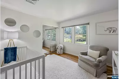 411 Snyder Road, Wyckoff Township, NJ 07481 - Photo 22