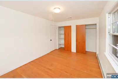 60 Poplar Avenue, Hackensack, NJ 07601 - Photo 14