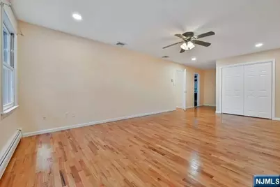 5 Skie Drive, Paramus, NJ 07652 - Photo 12