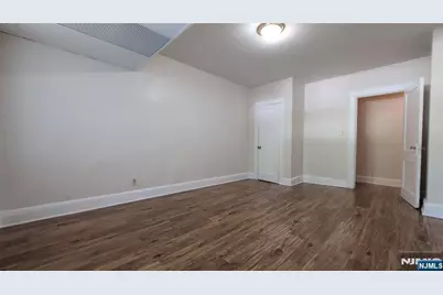 218 Broad Avenue Bb #BB, Leonia, NJ 07605 - Photo 4