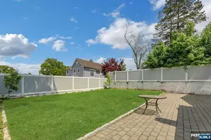 157 Highland Ave, Bergenfield, NJ 07621 - Photo 32