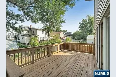 5 Roosevelt Avenue B #B, Bergenfield, NJ 07621 - Photo 4