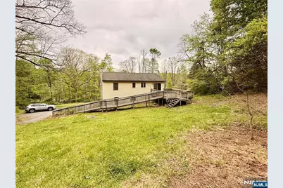 154 Cork Hill, Franklin, NJ 07416 - Photo 34