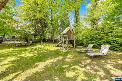 340 Broad Avenue, Englewood, NJ 07631 - Photo 30