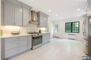 340 Broad Ave, Englewood, NJ 07631 - Photo 12