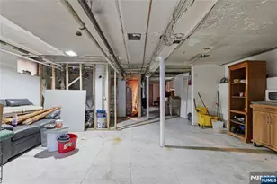 24 Elizabeth St, Paterson, NJ 07503 - Photo 14