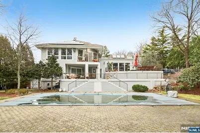 270 E Clinton Avenue, Tenafly, NJ 07670 - Photo 2