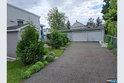 17 Gillies Street, Clifton, NJ 07013 - Photo 12