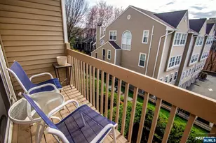 507 Windsor Dr 107, Palisades Park, NJ 07650 - Photo 4