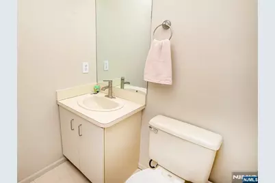 507 Windsor Drive 107 #107, Palisades Park, NJ 07650 - Photo 10