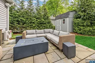 159 Hampton Pl, Ridgewood, NJ 07450 - Photo 4