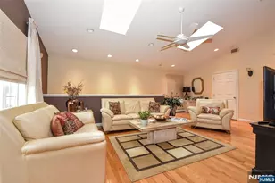 31 Leo Pl, Lodi, NJ 07644 - Photo 10