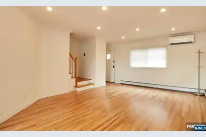 35A Edgewater Place, Edgewater, NJ 07020 - Photo 2