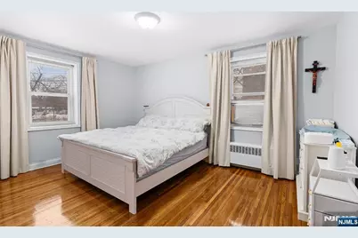 2350 Linwood Avenue 1E #1E, Fort Lee, NJ 07024 - Photo 6