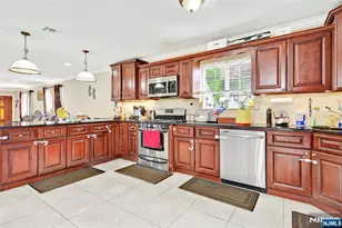 286 James St, Hackensack, NJ 07601 - Photo 20