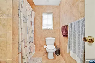 286 James St, Hackensack, NJ 07601 - Photo 34