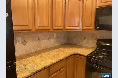 4 Hamilton Avenue 1 #1, Lodi, NJ 07644 - Photo 12