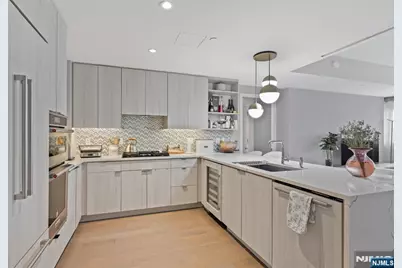 800 Ave At Port Imperial Boulevard 920 #920, Weehawken, NJ 07086 - Photo 2