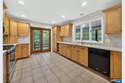 157 Grove Street, Ramsey, NJ 07446 - Photo 10