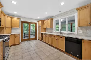 157 Grove St, Ramsey, NJ 07446 - Photo 10