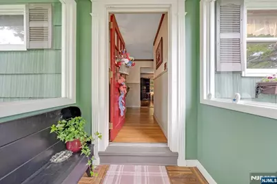 335 Bradley Avenue, Northvale, NJ 07647 - Photo 4