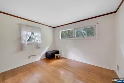 335 Bradley Avenue, Northvale, NJ 07647 - Photo 18