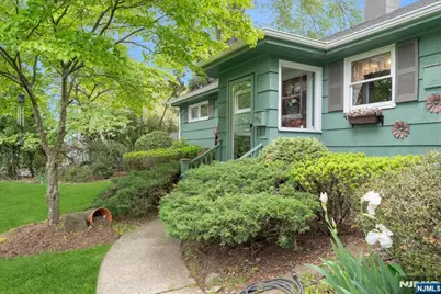 335 Bradley Avenue, Northvale, NJ 07647 - Photo 2