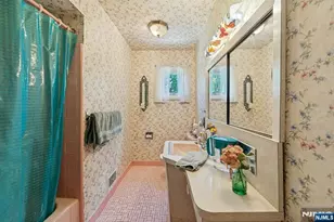 60 Oak St, Harrington Park, NJ 07640 - Photo 22