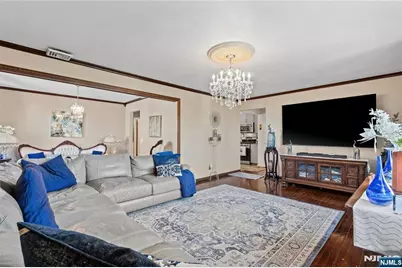 65 Miller Avenue, Elmwood Park, NJ 07407 - Photo 4