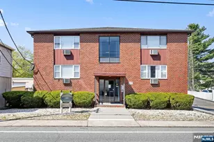 747 Riverside C1, Lyndhurst Township, NJ 07071 - Photo 16