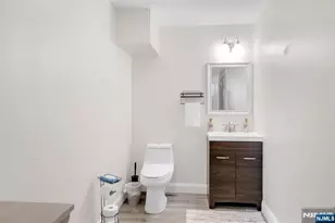 53 Coger St, Saddle Brook Township, NJ 07663 - Photo 38