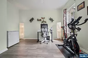 106 Truman Dr, Wood Ridge, NJ 07075 - Photo 6