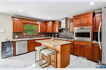 881 Bordentown Avenue, South Amboy, NJ 08879 - Photo 12