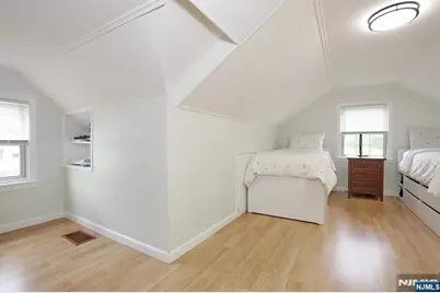 27-20 Kipp, Fair Lawn, NJ 07410 - Photo 22