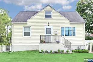 27-20 Kipp, Fair Lawn, NJ 07410 - Photo 2