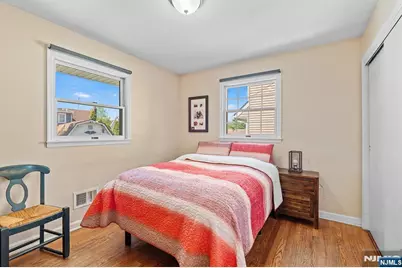 71 Wingra Avenue, Rutherford, NJ 07070 - Photo 12