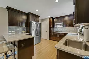 917 E Lawn Dr, Teaneck Township, NJ 07666 - Photo 4