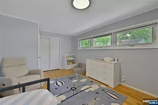 917 E Lawn Dr, Teaneck Township, NJ 07666 - Photo 12