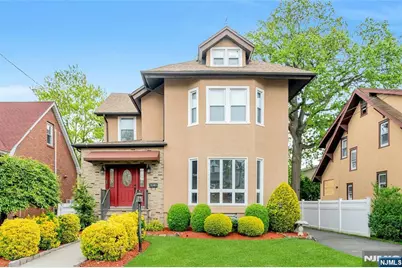1130 Edgewood Lane, Fort Lee, NJ 07024 - Photo 1
