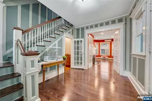 1130 Edgewood Ln, Fort Lee, NJ 07024 - Photo 16