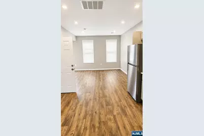647 Grove Street, Irvington, NJ 07111 - Photo 2