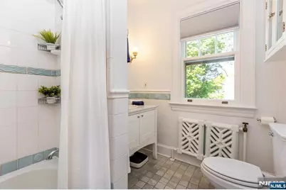 132 Christopher, Montclair, NJ 07042 - Photo 38