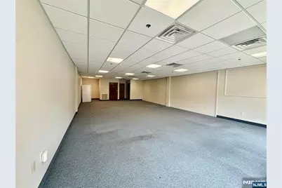 1220 State Rt 23 R2 #R2, Butler, NJ 07405 - Photo 4