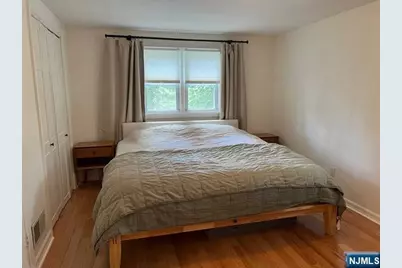 380 Chesterfield Street, Ridgewood, NJ 07450 - Photo 12