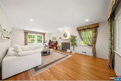 29 Upper Drive, Berkeley Heights Township, NJ 07901 - Photo 10