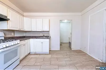 144 Steuben, East Orange, NJ 07018 - Photo 26